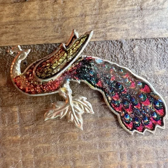 Vintage Bird Brooch Pin Glittering Peacock w/Leaf Red, Orange & Yellow Feathers - Picture 6 of 10